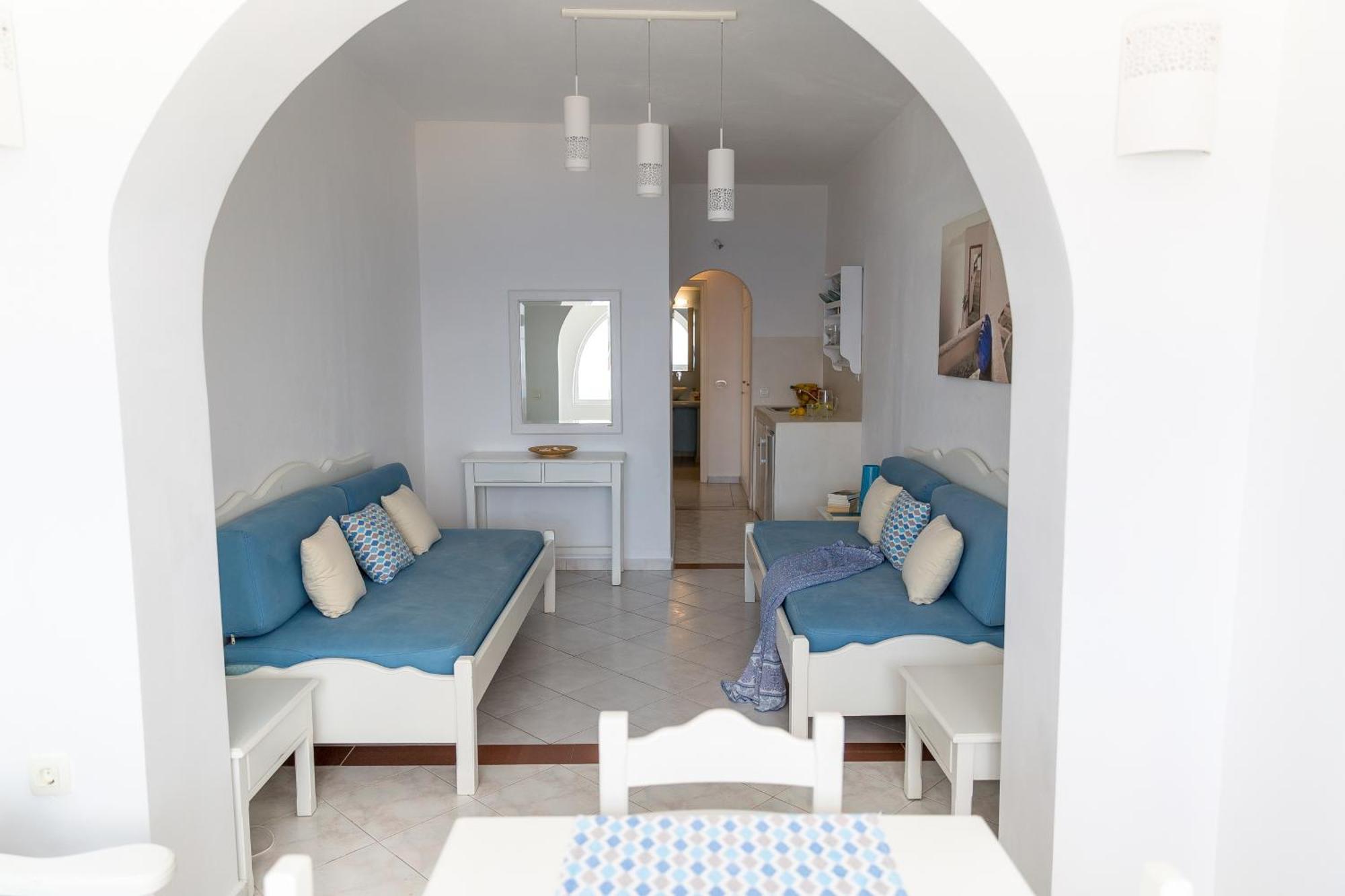 Acrothea Suites And Villas - Akrotiri Caldera - Santorini Екстериор снимка